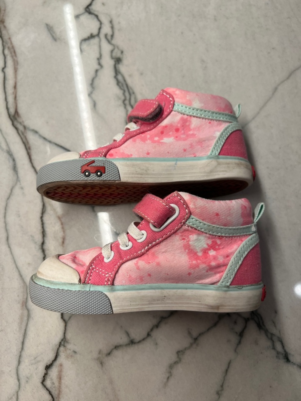 See Kai Run Coral Pink Tie-Dye Canvas Sneakers with Hook-and-Loop Strap - Picture 3 of 4